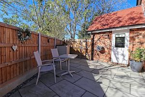 Side Garden- click for photo gallery